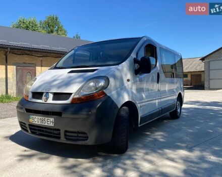 Білий Рено Трафік, об'ємом двигуна 1.87 л та пробігом 222 тис. км за 6650 $, фото 1 на Automoto.ua