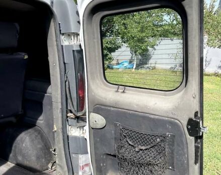 Рено Трафик 2004 в Черновцах на Automoto.ua Белый Рено Трафик, объемом двигателя 1.87 л и пробегом 456 тыс. км за 4500 $, фото 32 на Automoto.ua