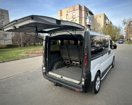 Белый Рено Трафик, объемом двигателя 1.9 л и пробегом 280 тыс. км за 7300 $, фото 19 на Automoto.ua