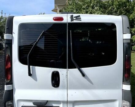 Рено Трафик 2004 в Черновцах на Automoto.ua Белый Рено Трафик, объемом двигателя 1.87 л и пробегом 456 тыс. км за 4500 $, фото 25 на Automoto.ua