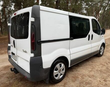 Белый Рено Трафик, объемом двигателя 1.9 л и пробегом 278 тыс. км за 5950 $, фото 2 на Automoto.ua