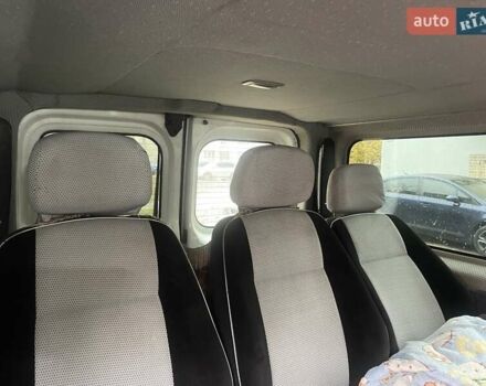 Белый Рено Трафик, объемом двигателя 0 л и пробегом 475 тыс. км за 5400 $, фото 19 на Automoto.ua