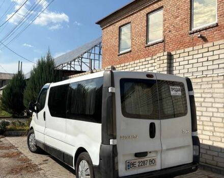 Белый Рено Трафик, объемом двигателя 1.9 л и пробегом 350 тыс. км за 6500 $, фото 1 на Automoto.ua