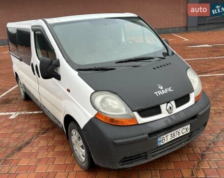 Белый Рено Трафик, объемом двигателя 1.9 л и пробегом 440 тыс. км за 5700 $, фото 3 на Automoto.ua