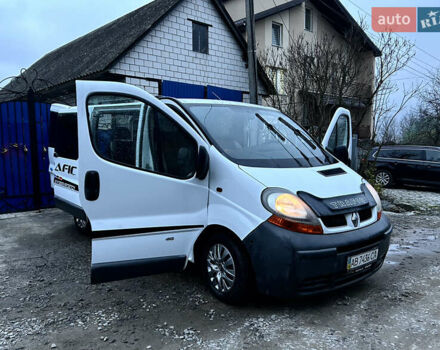 Білий Рено Трафік, об'ємом двигуна 1.9 л та пробігом 354 тис. км за 6500 $, фото 21 на Automoto.ua