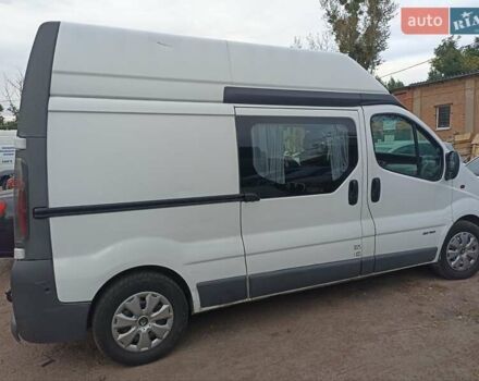 Белый Рено Трафик, объемом двигателя 2.5 л и пробегом 641 тыс. км за 6400 $, фото 2 на Automoto.ua