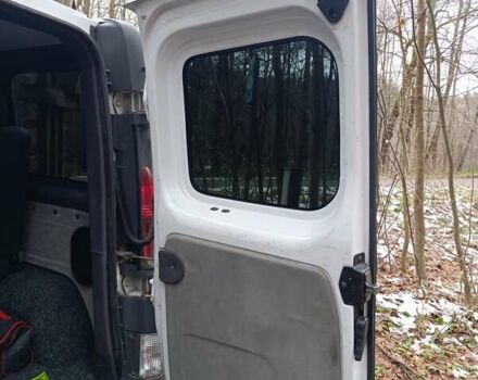 Белый Рено Трафик, объемом двигателя 1.9 л и пробегом 305 тыс. км за 8300 $, фото 13 на Automoto.ua