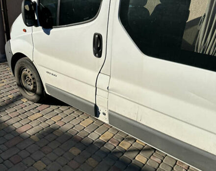 Белый Рено Трафик, объемом двигателя 1.9 л и пробегом 229 тыс. км за 7400 $, фото 1 на Automoto.ua