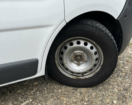 Белый Рено Трафик, объемом двигателя 2.5 л и пробегом 457 тыс. км за 7000 $, фото 17 на Automoto.ua