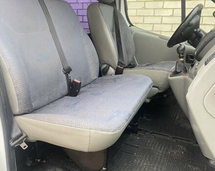 Білий Рено Трафік, об'ємом двигуна 1.9 л та пробігом 240 тис. км за 6300 $, фото 3 на Automoto.ua