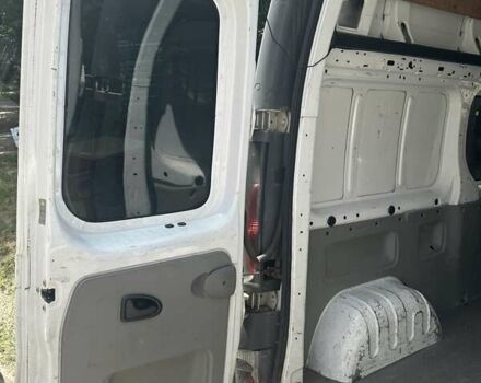 Белый Рено Трафик, объемом двигателя 1.87 л и пробегом 284 тыс. км за 7400 $, фото 14 на Automoto.ua