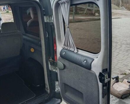 Білий Рено Трафік, об'ємом двигуна 1.9 л та пробігом 381 тис. км за 8500 $, фото 19 на Automoto.ua