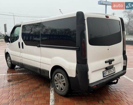 Белый Рено Трафик, объемом двигателя 1.9 л и пробегом 440 тыс. км за 5700 $, фото 6 на Automoto.ua