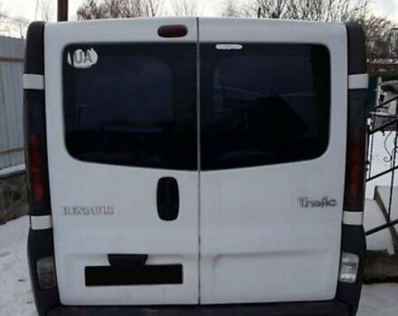 Рено Трафик 2005 в Полонном на Automoto.ua Белый Рено Трафик, объемом двигателя 1.9 л и пробегом 479 тыс. км за 7700 $, фото 10 на Automoto.ua