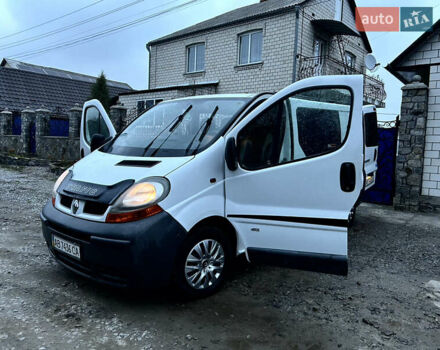 Білий Рено Трафік, об'ємом двигуна 1.9 л та пробігом 354 тис. км за 6500 $, фото 20 на Automoto.ua