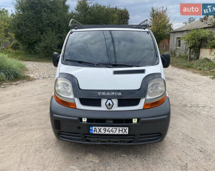 Белый Рено Трафик, объемом двигателя 1.87 л и пробегом 40 тыс. км за 5350 $, фото 5 на Automoto.ua