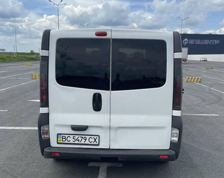 Білий Рено Трафік, об'ємом двигуна 1.9 л та пробігом 426 тис. км за 6300 $, фото 5 на Automoto.ua