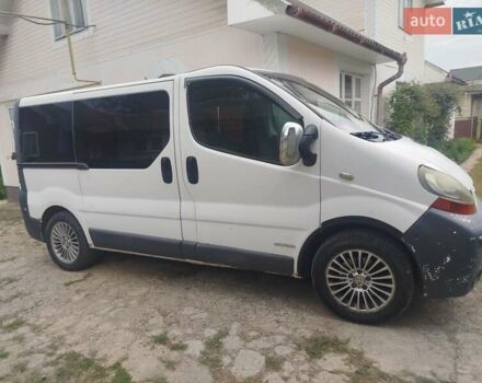 Білий Рено Трафік, об'ємом двигуна 1.87 л та пробігом 380 тис. км за 5200 $, фото 2 на Automoto.ua