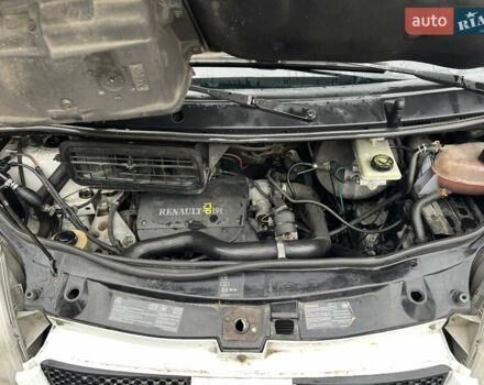 Білий Рено Трафік, об'ємом двигуна 1.87 л та пробігом 475 тис. км за 5500 $, фото 14 на Automoto.ua