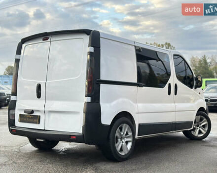 Белый Рено Трафик, объемом двигателя 1.87 л и пробегом 581 тыс. км за 7500 $, фото 1 на Automoto.ua