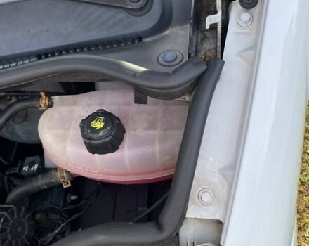 Белый Рено Трафик, объемом двигателя 1.87 л и пробегом 369 тыс. км за 7700 $, фото 23 на Automoto.ua