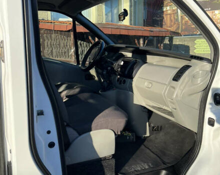 Білий Рено Трафік, об'ємом двигуна 2 л та пробігом 246 тис. км за 8299 $, фото 17 на Automoto.ua
