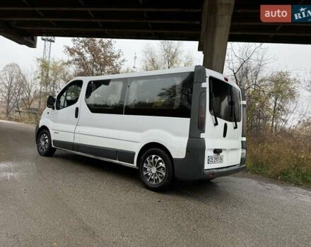 Белый Рено Трафик, объемом двигателя 1.87 л и пробегом 380 тыс. км за 7599 $, фото 3 на Automoto.ua