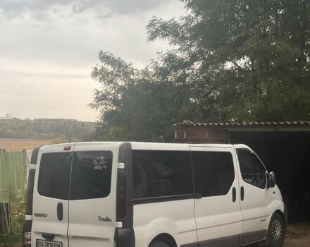 Білий Рено Трафік, об'ємом двигуна 2.5 л та пробігом 345 тис. км за 9200 $, фото 2 на Automoto.ua