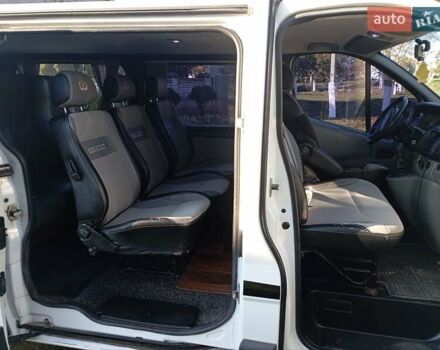 Рено Трафик 2006 в Одессе на Automoto.ua Белый Рено Трафик, объемом двигателя 2 л и пробегом 322 тыс. км за 7900 $, фото 3 на Automoto.ua