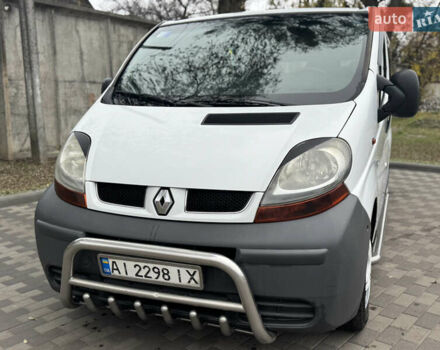 Белый Рено Трафик, объемом двигателя 1.87 л и пробегом 327 тыс. км за 7800 $, фото 4 на Automoto.ua
