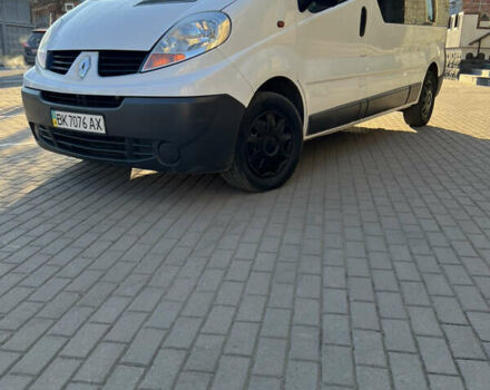 Білий Рено Трафік, об'ємом двигуна 2 л та пробігом 246 тис. км за 8299 $, фото 8 на Automoto.ua