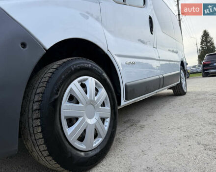 Білий Рено Трафік, об'ємом двигуна 1.9 л та пробігом 217 тис. км за 7999 $, фото 21 на Automoto.ua