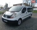 Белый Рено Трафик, объемом двигателя 2 л и пробегом 325 тыс. км за 7700 $, фото 2 на Automoto.ua