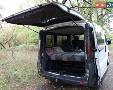 Рено Трафик 2006 в Черкассах на Automoto.ua Белый Рено Трафик, объемом двигателя 1.87 л и пробегом 282 тыс. км за 8300 $, фото 23 на Automoto.ua