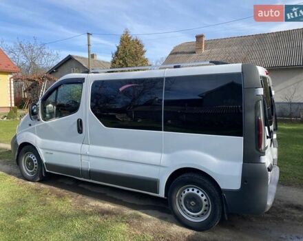 Белый Рено Трафик, объемом двигателя 1.87 л и пробегом 369 тыс. км за 7700 $, фото 6 на Automoto.ua