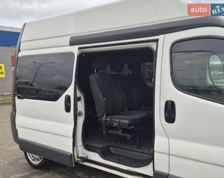 Белый Рено Трафик, объемом двигателя 1.87 л и пробегом 385 тыс. км за 7800 $, фото 7 на Automoto.ua