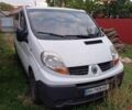 Белый Рено Трафик, объемом двигателя 2 л и пробегом 298 тыс. км за 7700 $, фото 1 на Automoto.ua