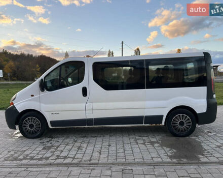 Рено Трафик 2006 в Тернополе на Automoto.ua Белый Рено Трафик, объемом двигателя 1.9 л и пробегом 390 тыс. км за 7000 $, фото 1 на Automoto.ua