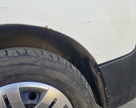 Білий Рено Трафік, об'ємом двигуна 2 л та пробігом 287 тис. км за 8500 $, фото 3 на Automoto.ua