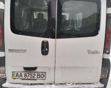 Білий Рено Трафік, об'ємом двигуна 2.5 л та пробігом 382 тис. км за 5900 $, фото 3 на Automoto.ua