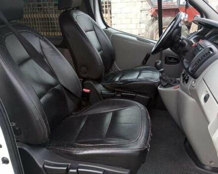 Белый Рено Трафик, объемом двигателя 1.87 л и пробегом 400 тыс. км за 8250 $, фото 6 на Automoto.ua