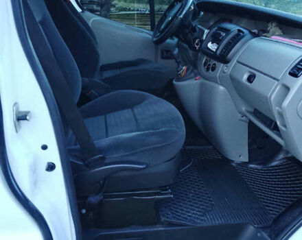 Білий Рено Трафік, об'ємом двигуна 1.9 л та пробігом 270 тис. км за 7750 $, фото 11 на Automoto.ua