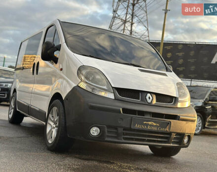 Белый Рено Трафик, объемом двигателя 1.87 л и пробегом 581 тыс. км за 7500 $, фото 8 на Automoto.ua