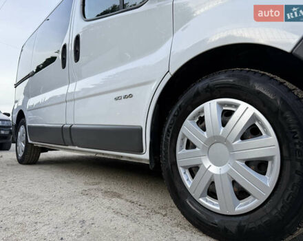 Белый Рено Трафик, объемом двигателя 1.9 л и пробегом 217 тыс. км за 7999 $, фото 24 на Automoto.ua