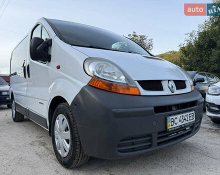 Белый Рено Трафик, объемом двигателя 1.9 л и пробегом 217 тыс. км за 7999 $, фото 23 на Automoto.ua
