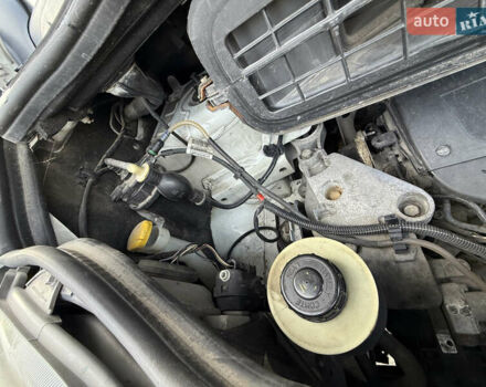 Белый Рено Трафик, объемом двигателя 1.9 л и пробегом 217 тыс. км за 7999 $, фото 68 на Automoto.ua