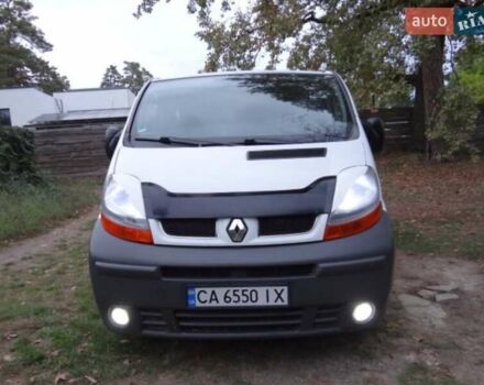 Рено Трафик 2006 в Черкассах на Automoto.ua Белый Рено Трафик, объемом двигателя 1.87 л и пробегом 282 тыс. км за 8300 $, фото 4 на Automoto.ua