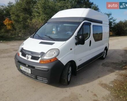 Рено Трафик 2006 в Ровно на Automoto.ua Белый Рено Трафик, объемом двигателя 1.87 л и пробегом 236 тыс. км за 7950 $, фото 23 на Automoto.ua