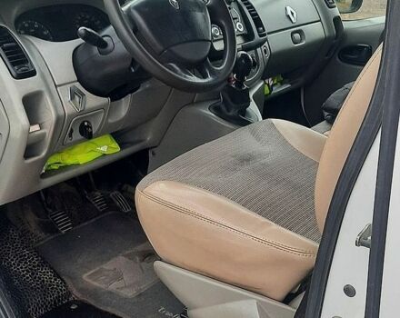 Білий Рено Трафік, об'ємом двигуна 2 л та пробігом 315 тис. км за 8700 $, фото 8 на Automoto.ua