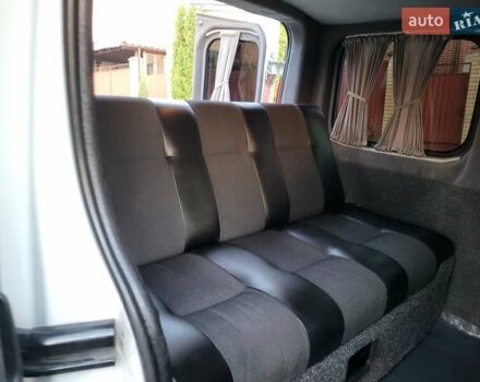 Белый Рено Трафик, объемом двигателя 2 л и пробегом 261 тыс. км за 8999 $, фото 70 на Automoto.ua